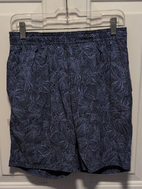 Kirkland Signature Navy and Light Blue Drawstring Shorts
